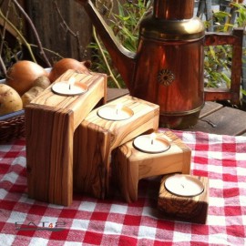 Set of 4 tealight holders olive wood