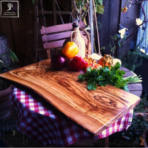 Chopping board olive wood, rectangular one side natural